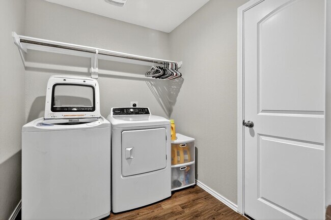 Building Photo - 5636 Rainflower Terrace Ln