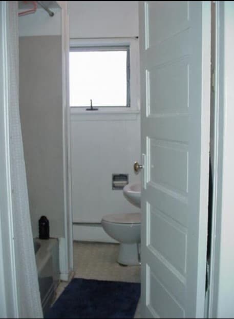 Building Photo - 130 Ridgeway St