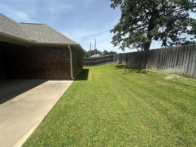 Building Photo - Stonebridge Villas #4077