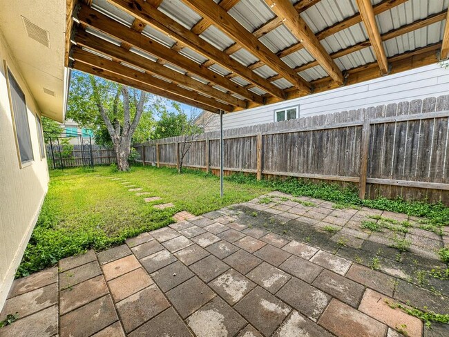 Building Photo - 3603 Palomar Ln