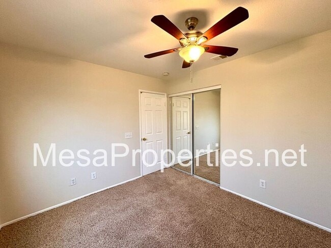 Building Photo - 13720 Thrush Ct