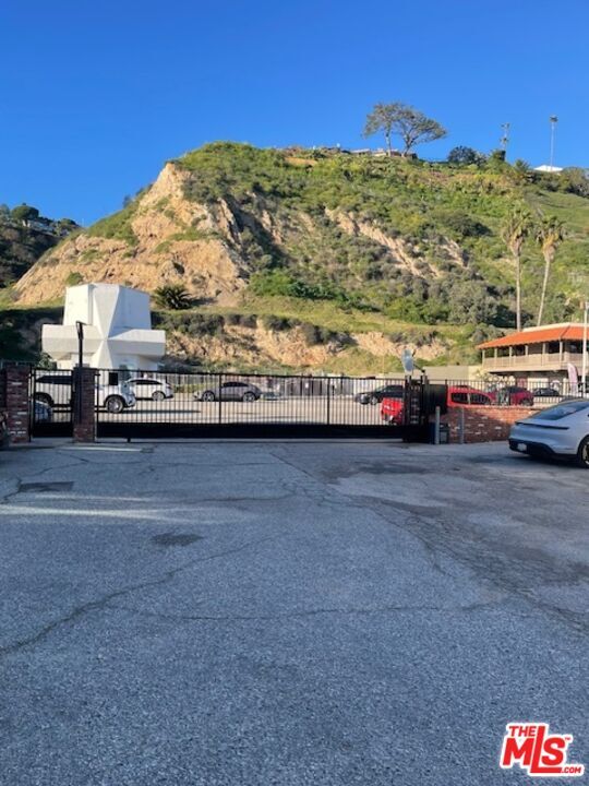 Building Photo - 22852 Pacific Coast Hwy