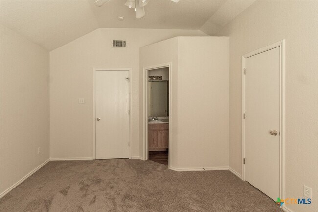 Building Photo - 4101 Gus Dr
