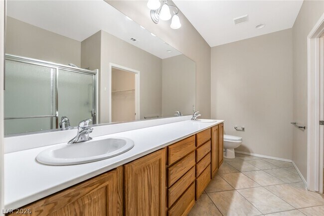 Building Photo - 2560 Crater Rock St