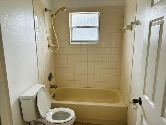 Building Photo - 1731 Minnow Ct