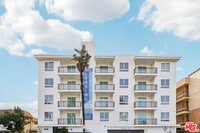 Building Photo - 14606 Sylvan St