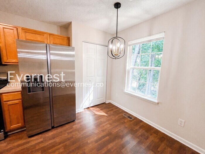 Building Photo - 2929 Edgefield Ct SW