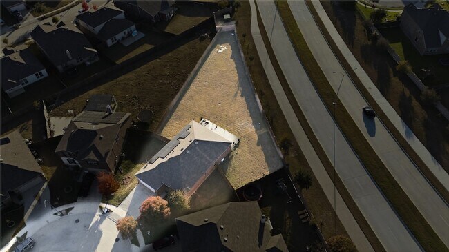 Building Photo - 8101 Kurgan Trail