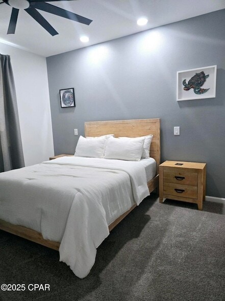 Building Photo - 8634 Sand dollar Dr