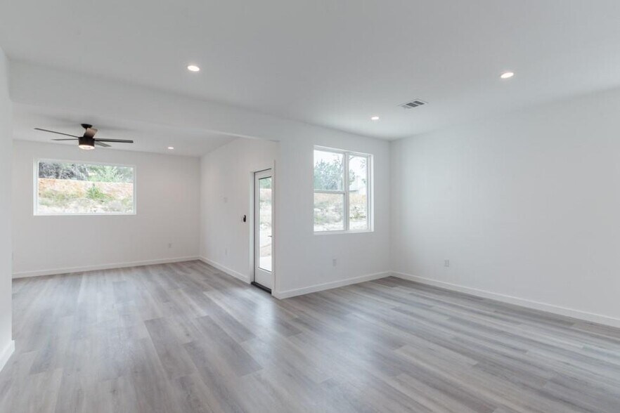 Building Photo - 21515 Patton Ave