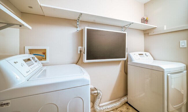 Building Photo - Updated two-bedroom, two-bathroom condo in...