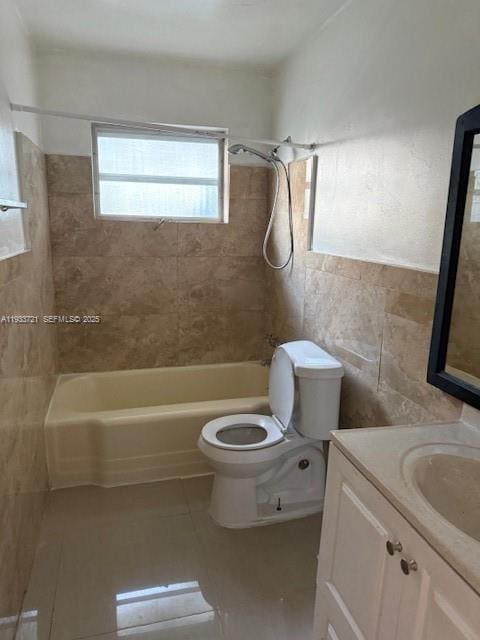 Building Photo - 3924 Hayes St