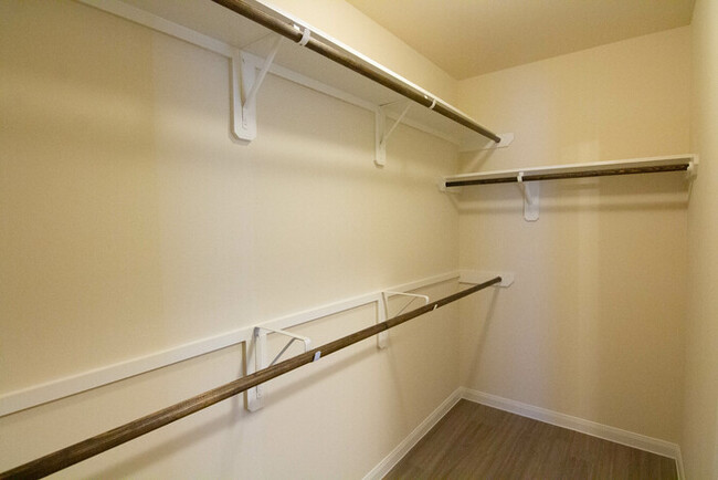 Building Photo - 961 River Sage Ct