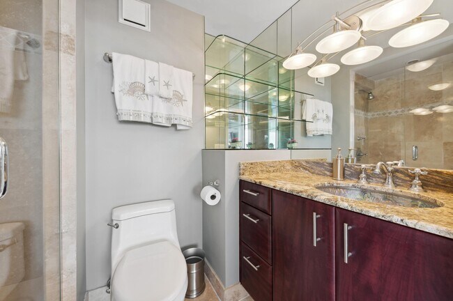 Building Photo - 4505 S Ocean Blvd
