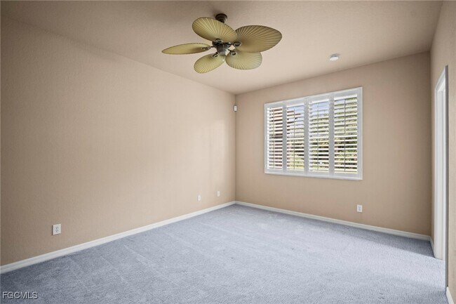 Building Photo - 12168 Country Day Cir