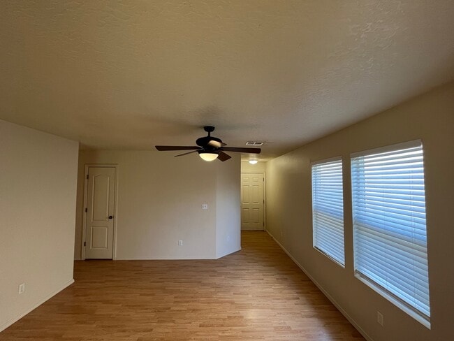 Building Photo - 9690 W Portola Dr