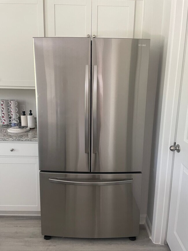 Building Photo - Available Now!