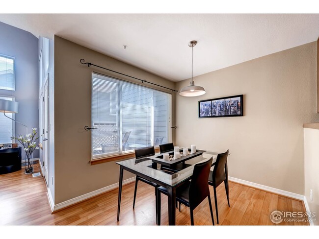 Dining Area - 3222 47th St