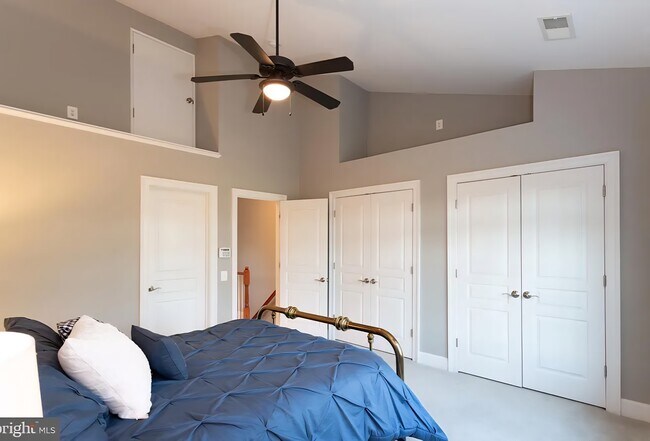 Building Photo - 41539 Southpaw Pl