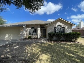 Building Photo - 1412 Firebush Dr