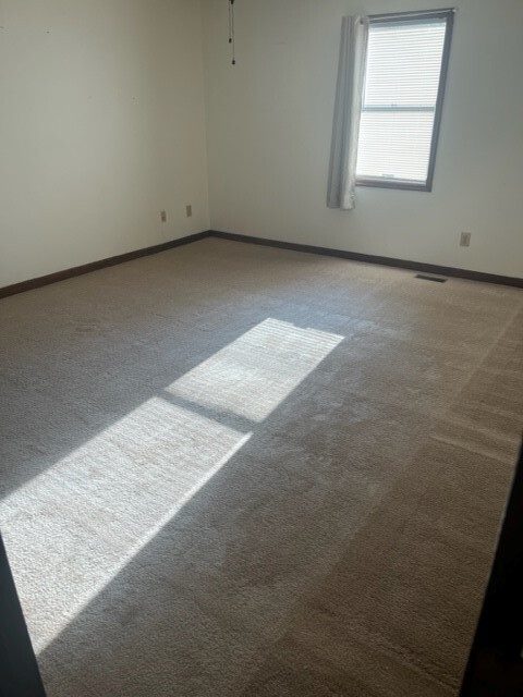 Spacious Master Bedroom - 2003 Aspen Way