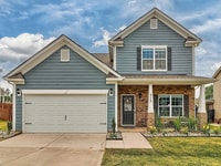 Building Photo - 310 Tulip Way