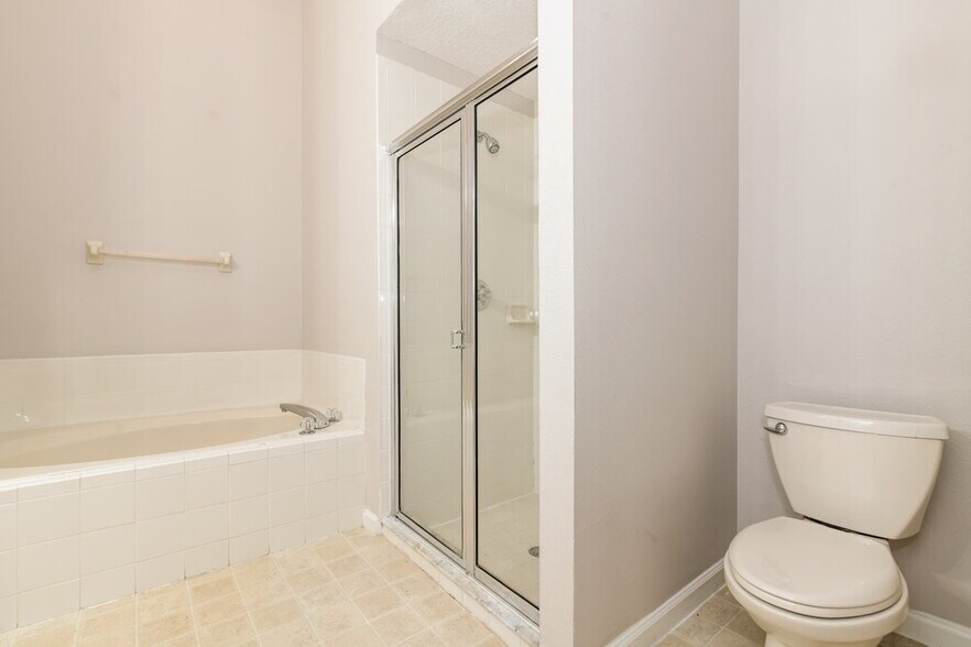 Building Photo - 3048 Merlot Way