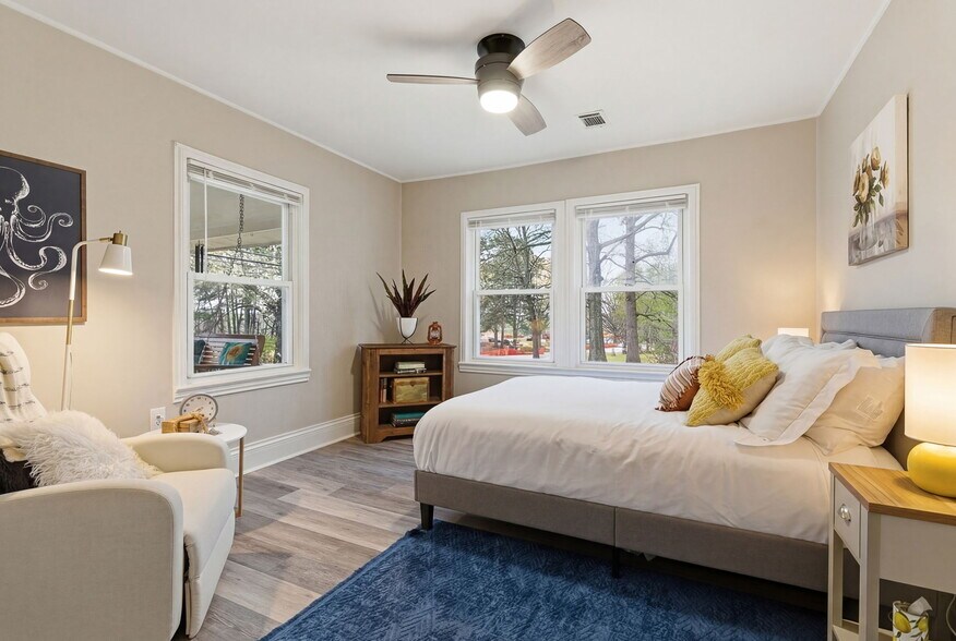 Building Photo - 5357 Sycamore Rd