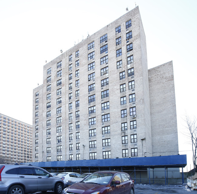 Building Photo - Surf 21