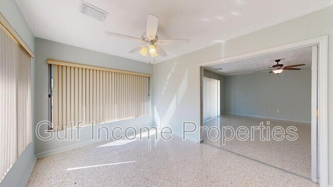 Building Photo - 3111 26th St W