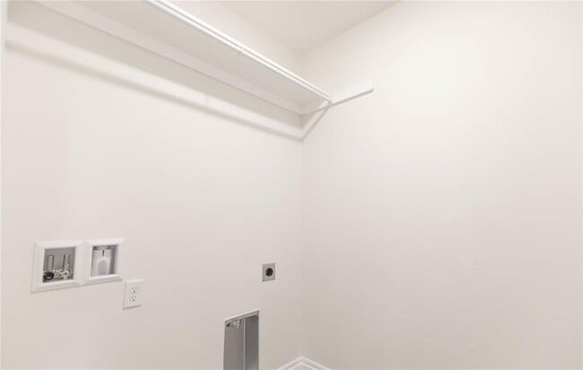 Building Photo - 9228 NW 86th St