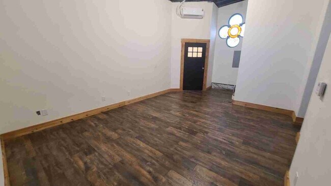 Building Photo - 32 E Utah Ave