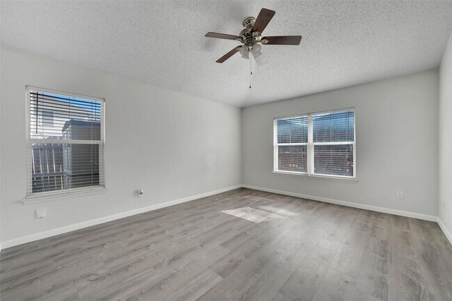 Building Photo - 3 Bed Brick in Watauga, TX