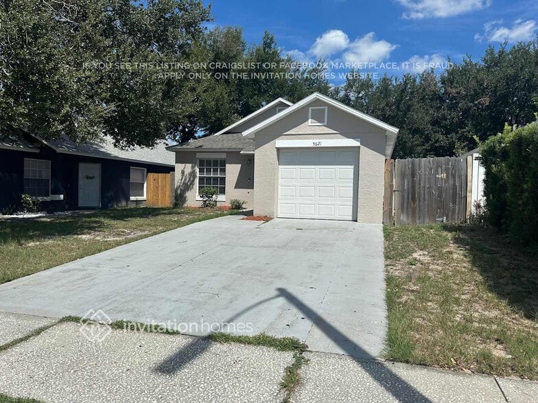 Building Photo - 5621 Piney Ridge Dr