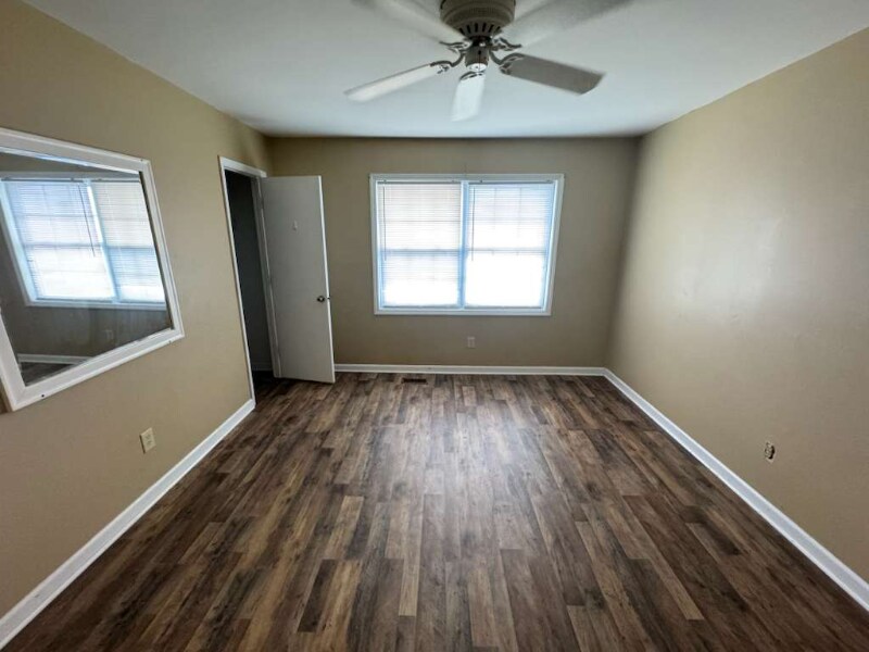 Building Photo - 6314 Wedgewood St