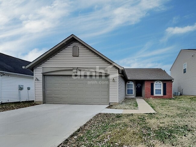 Building Photo - 2040 Theodore Dr