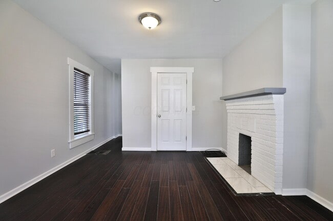 Building Photo - 1416 S Ohio Ave