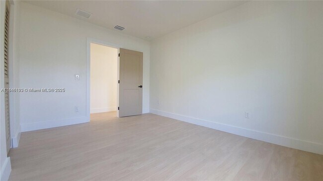 Building Photo - 819 NW 48th St