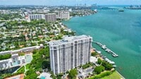 Building Photo - 4000 Towerside Terrace