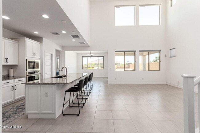 Building Photo - 8773 W Medlock Dr