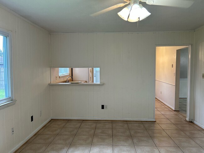 Building Photo - 3841 Forrester Ln