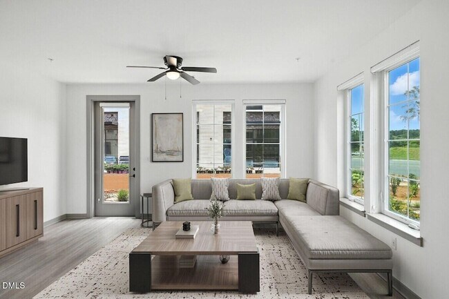 Building Photo - 1000 Martin Luther King Junior Boulevard Unit B7