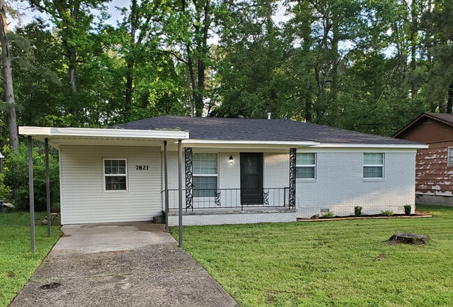 Primary Photo - 7821 Rebecca Dr