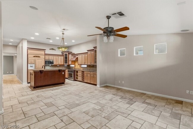 Building Photo - 8216 Rusty Sandstone Ct