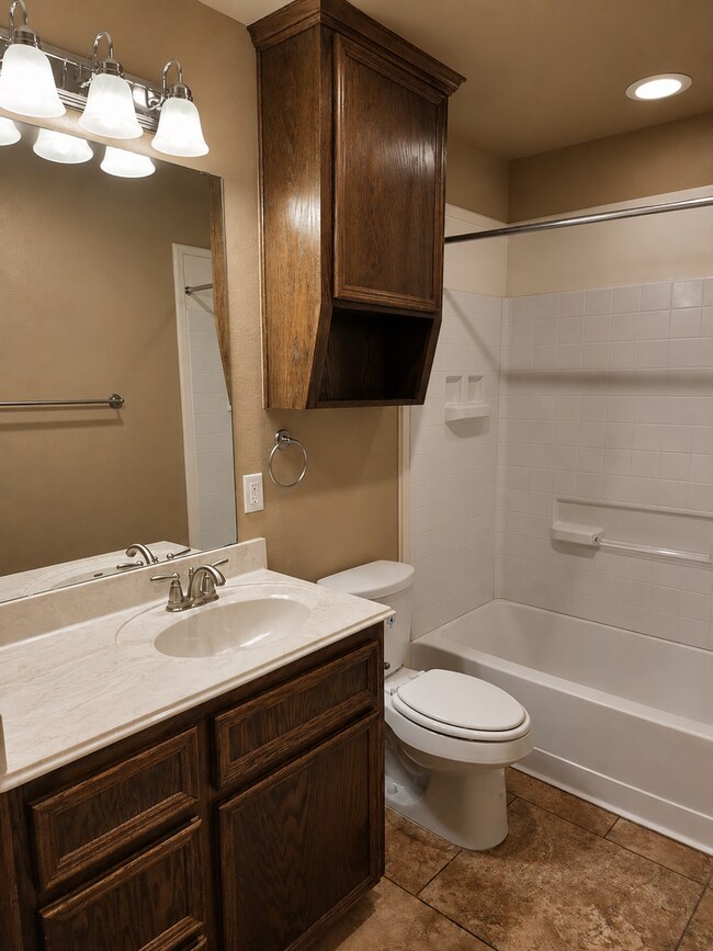 Building Photo - Gorgeous 2 bed/2 bath near Bunny Trail in Killeen!