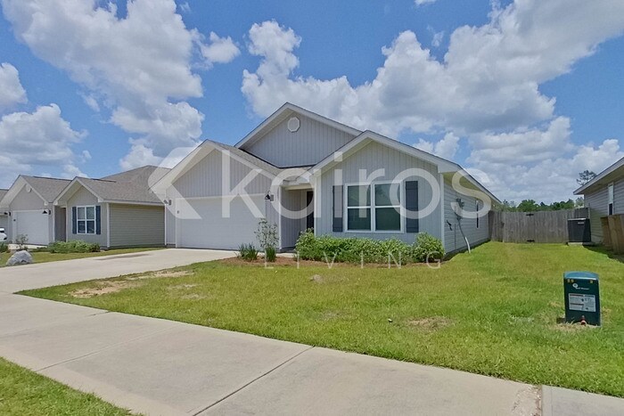 Building Photo - 4675 Malay Cir