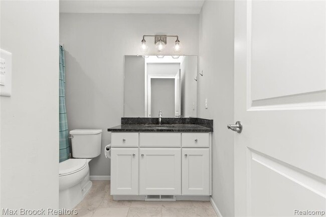 Building Photo - 4211 Kent Rd