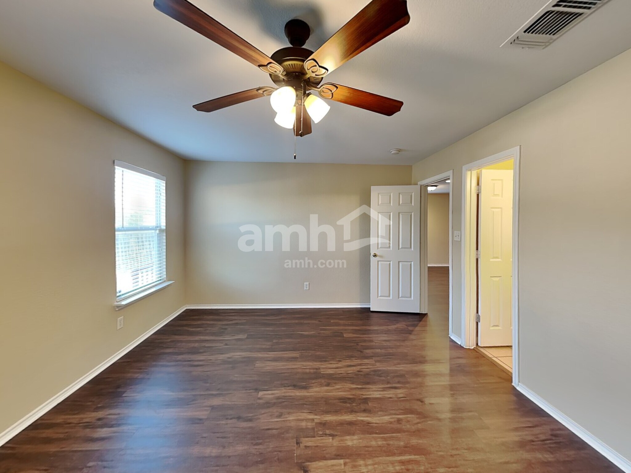 Building Photo - 2711 Candleridge Drive