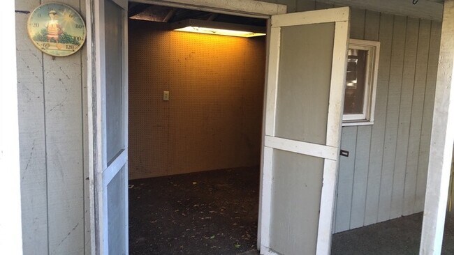 Building Photo - 5194 Wheaton Street