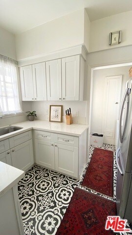 kitchen - 703 Lorraine Blvd
